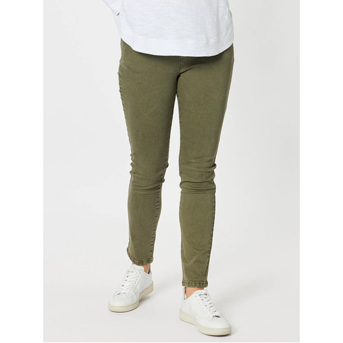 Lily pull-on slim leg jeans